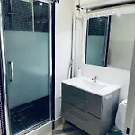 Apartment 2 Pieces Tram Direct Aeroport & Bordeaux Parking