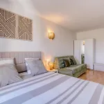 2 Pieces Tram Direct Aeroport & Bordeaux Parking Daire