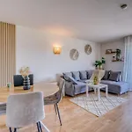 Daire 2 Pieces Tram Direct Aeroport & Bordeaux Parking *
