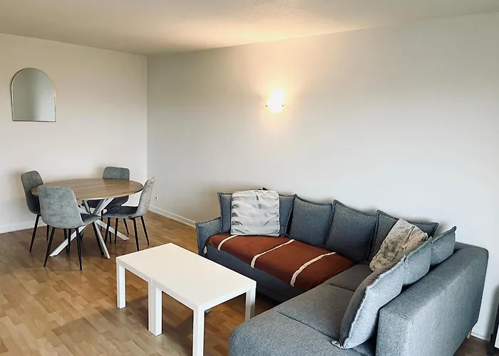 T2 Merignac, Tram, Airport, 6p Daire