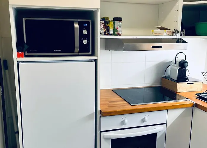 T2 Merignac, Tram, Airport, 6p * Mérignac