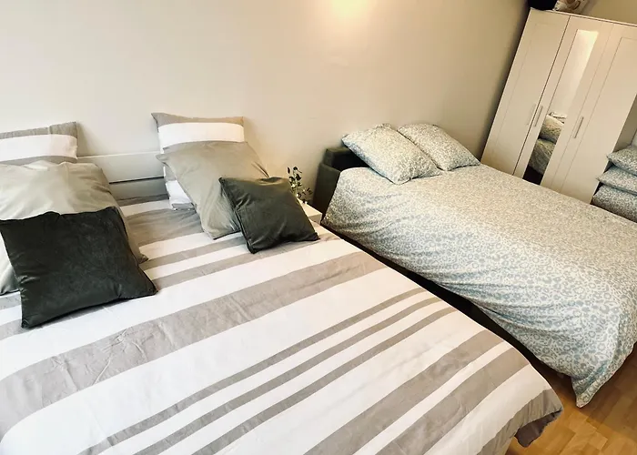 T2 Merignac, Tram, Airport, 6p Mérignac